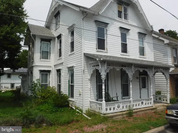 140 W McClure St, New Bloomfield, PA 17068