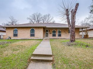 1512 Clearpoint Dr, Garland, TX 75041