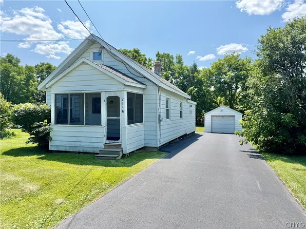 211 Westover St, Syracuse, NY 13209