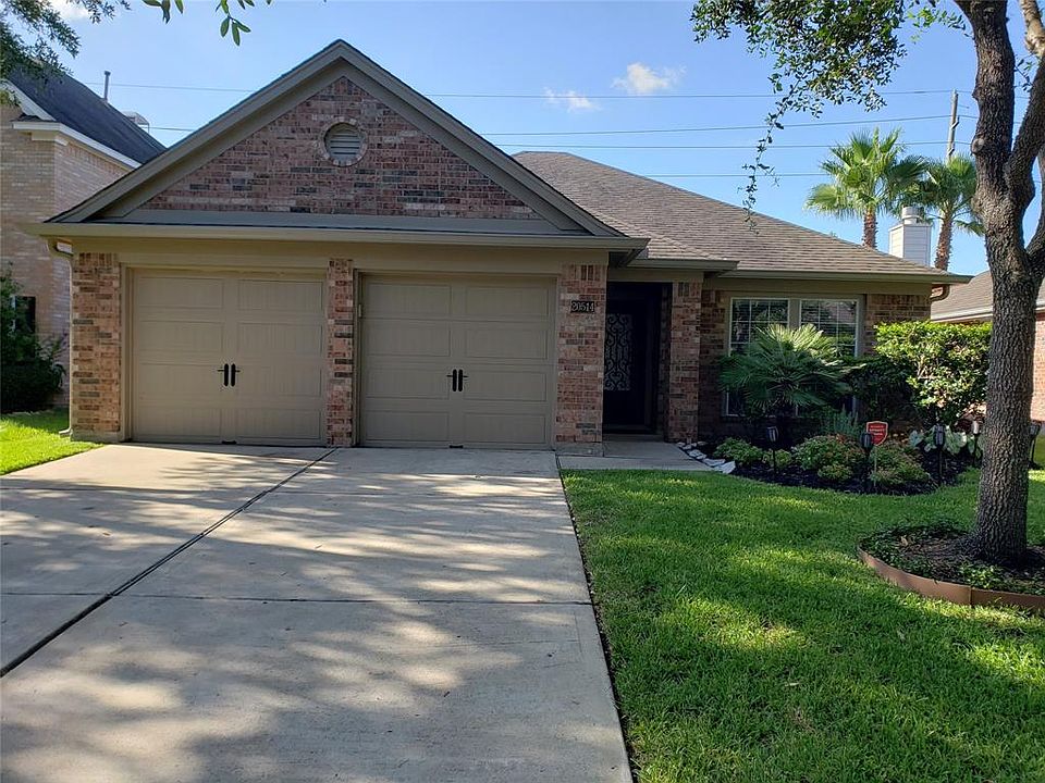 1st image of 20514 Coleridge Ln