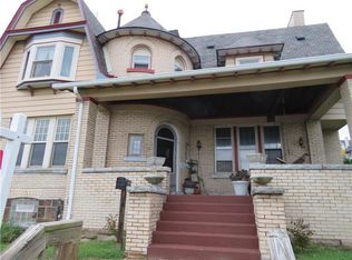 15 Wynoka St, Pittsburgh, PA 15210