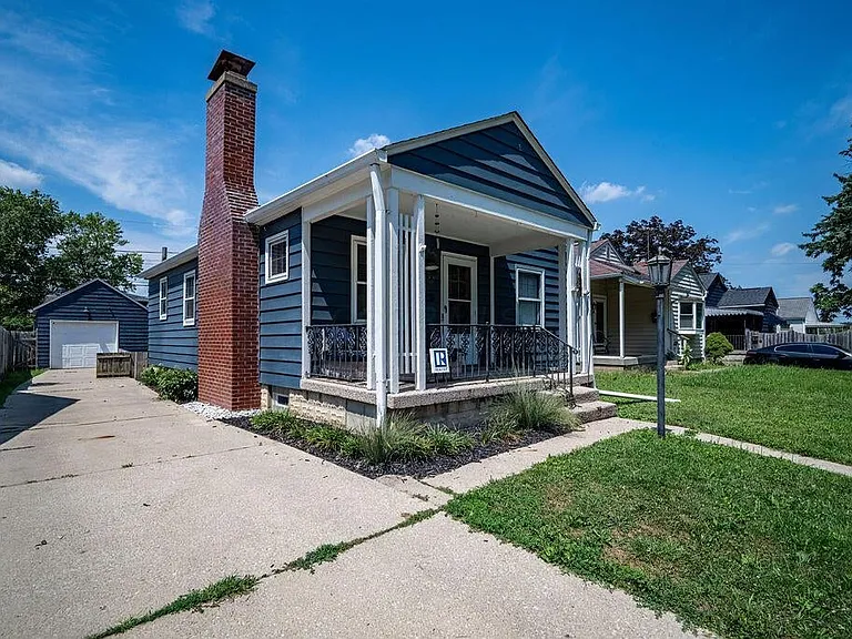 221 Haldy Ave — Photo 2