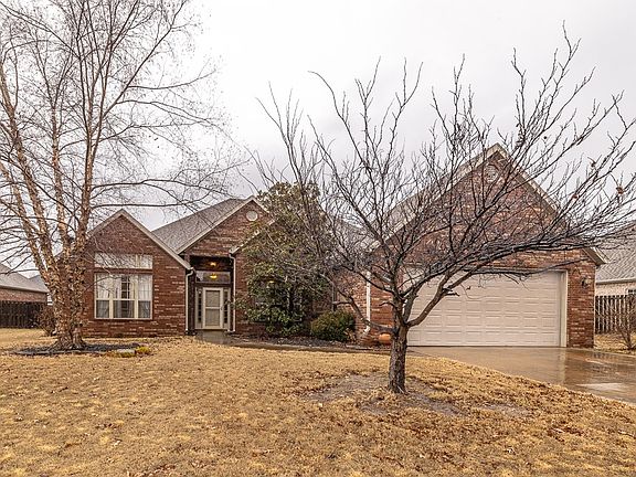 2nd image of 4378 W Putting Green Dr