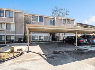 1720 Cliffs Lndg APT 102A, Ypsilanti, MI 48198