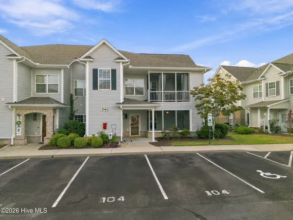 1941 Tara Court #104, Greenville, NC 27858