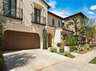 22 Shadybend, Irvine, CA 92620
