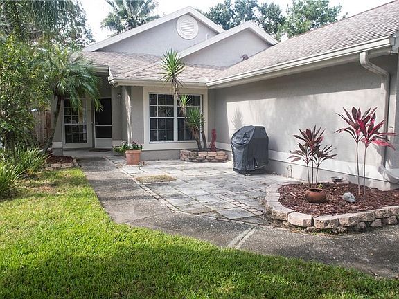 3rd image of 10722 Satinwood Cir