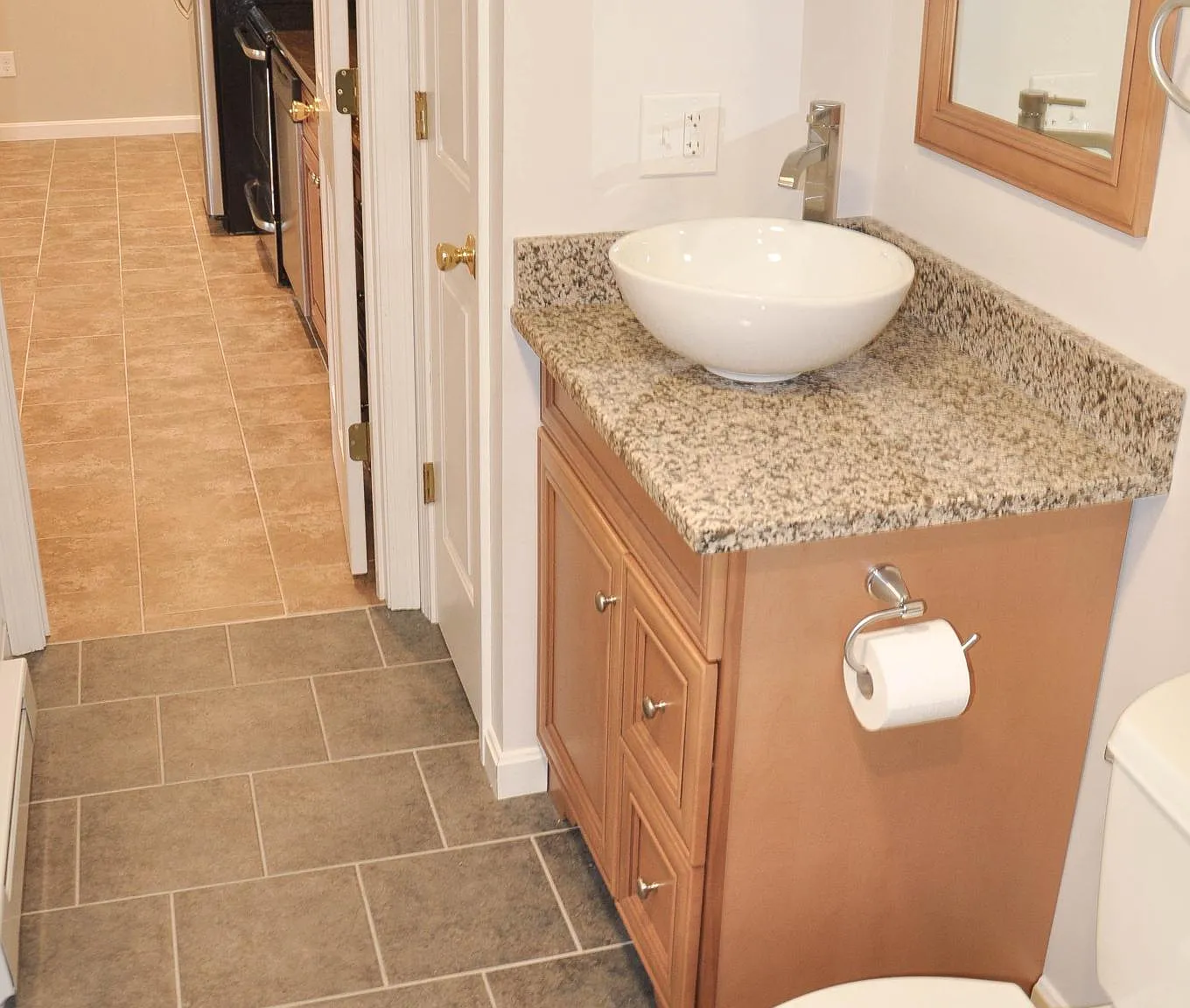 1 bed, 650 sqft, $2,000 — Photo 3