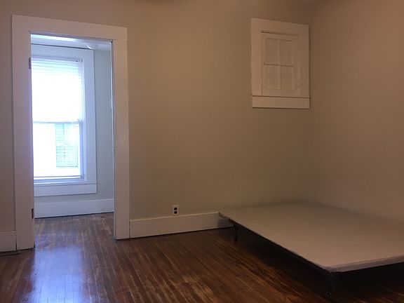 Bedroom 1/Walk In Closet