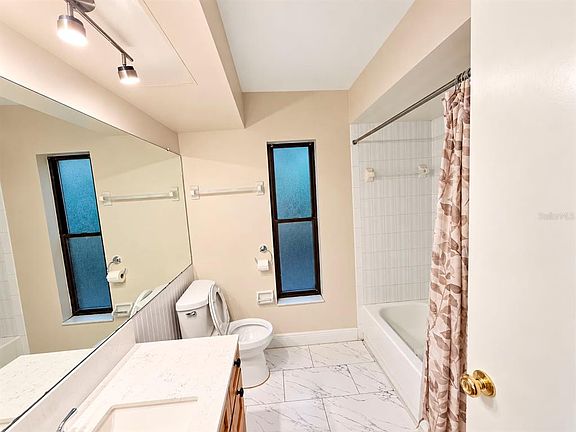 4th image of 6111 SHINGLER AVENUE