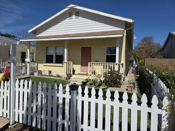 2127 247th St #3, Lomita, CA 90717