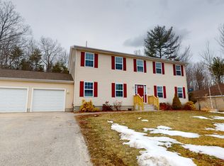 9 Macadamia Ln, Lewiston, ME 04240