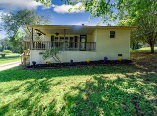 1718 Calderwood Hwy, Maryville, TN 37801