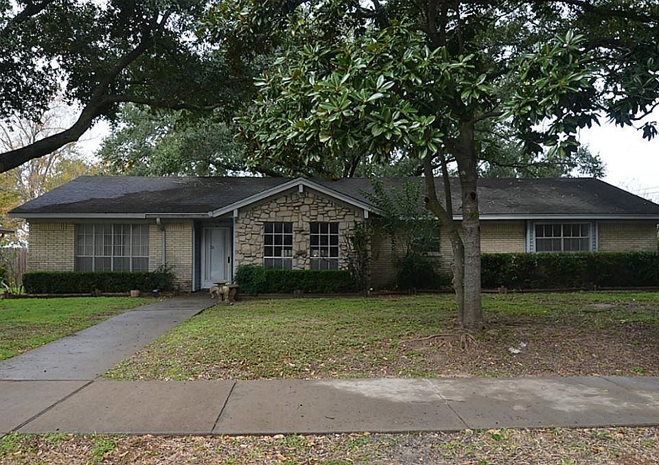 1st image of 1702 Patricia Ln