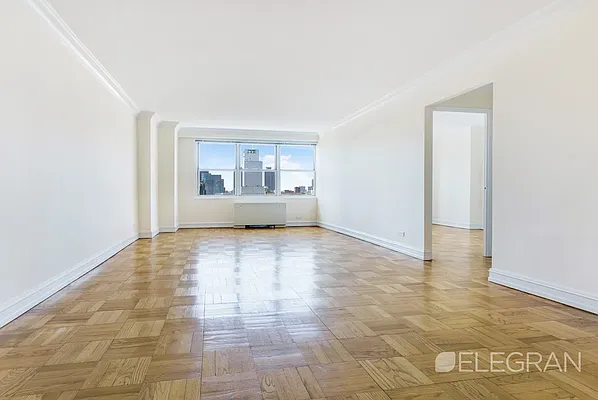 Rented by (Legacy) Elegran | media 2