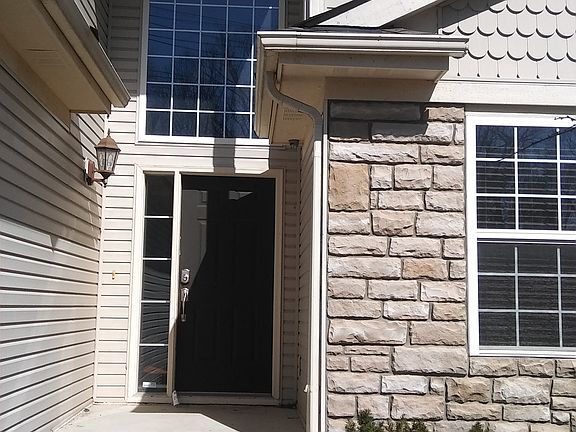 4th image of 4207 Center Valley Dr
