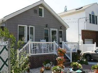 2954 Deen St, Oceanside, NY 11572