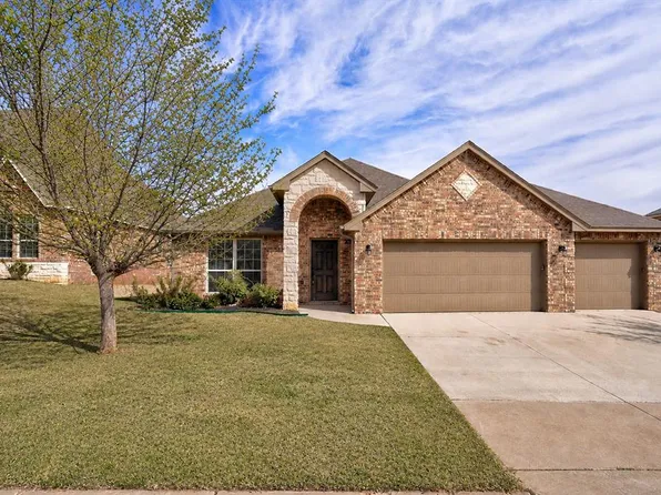 1805 Hobo St, Yukon, OK 73099