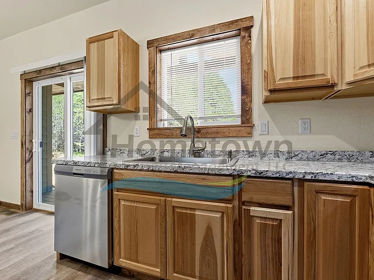 377 Shadow Green Rd — Photo 8
