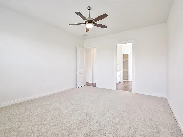 10818 Carolina Willow Ct — Photo 17