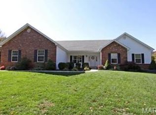 301 Clove Ct, Foristell, MO 63348