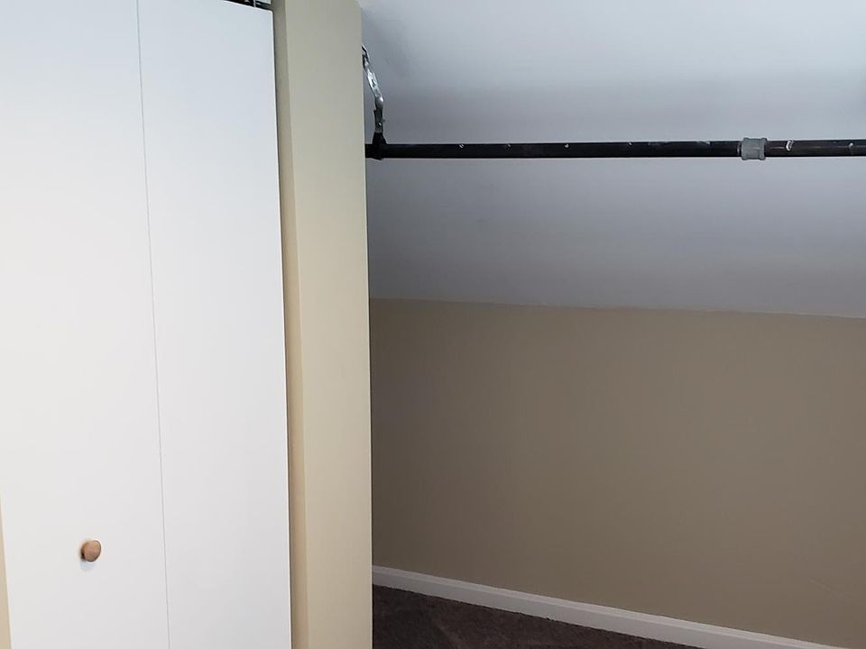 2nd image of 1818 Fairview Ave APT 2