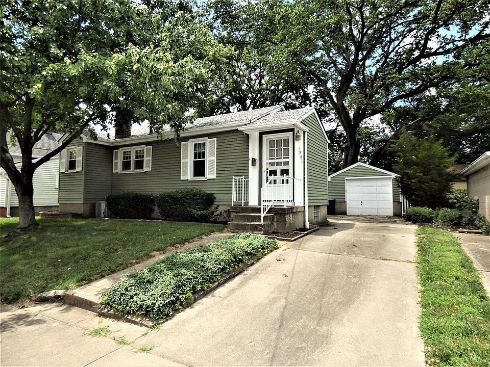 1st image of 1341 Fenton Ave