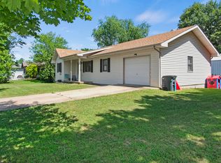 1502 Stewart St, West Plains, MO 65775