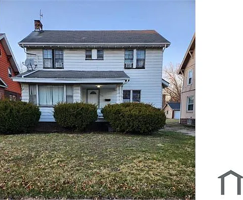 370 Lora Ave — Photo 1