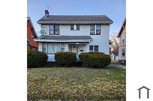 370 Lora Ave Photo 1