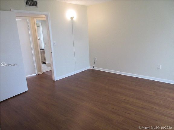 5th image of 8025 SW 107th Ave APT 312