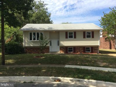 3711 Leeds Dr, Suitland, MD, 20746