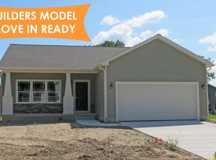 8566 Jacaranda Dr, Dimondale, MI 48821