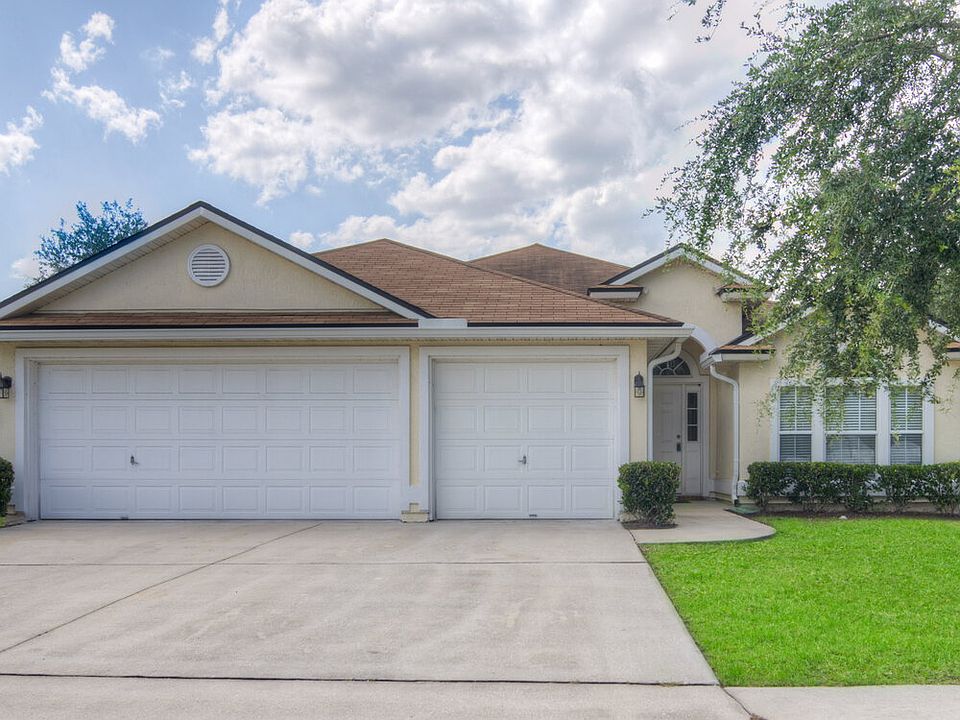 1st image of 13904 Fish Eagle Dr E