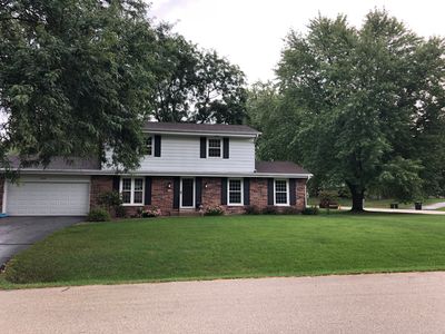 1095 Longfellow Dr, Oconomowoc, WI, 53066