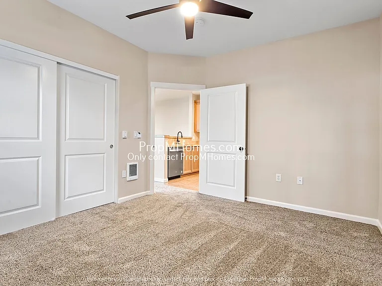 22810 SW Forest Creek Dr #100 — Photo 12