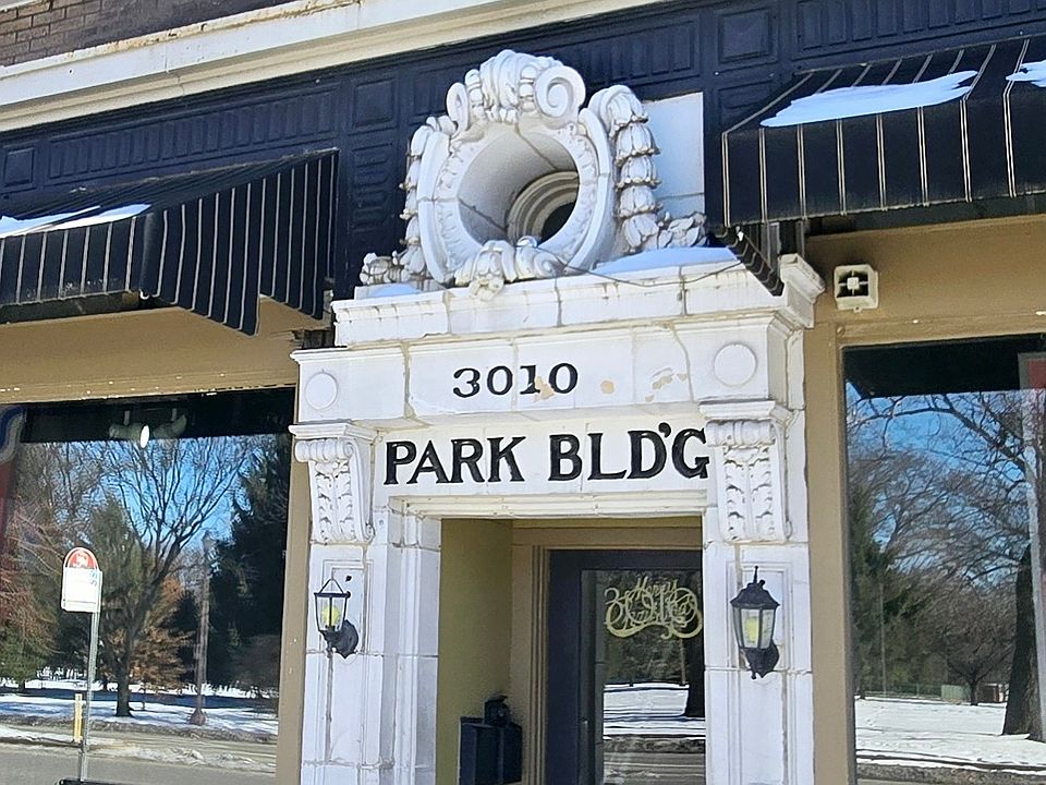 1st image of 3010 S Grand Blvd #2S