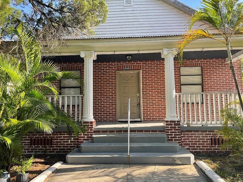 1st image of 2405 Harper St