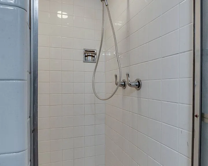 11007 Greystone Ave — Photo 39