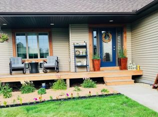 24291 Virgo St NE, Stacy, MN 55079