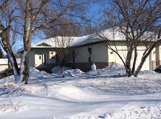 2129 Bard Ct, Faribault, MN 55021