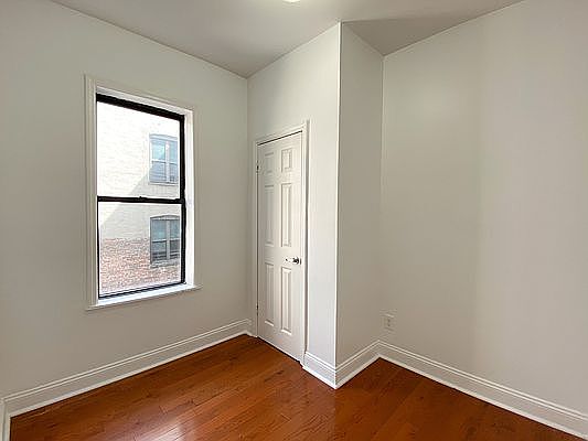 3rd image of 530 W 147th St APT 21