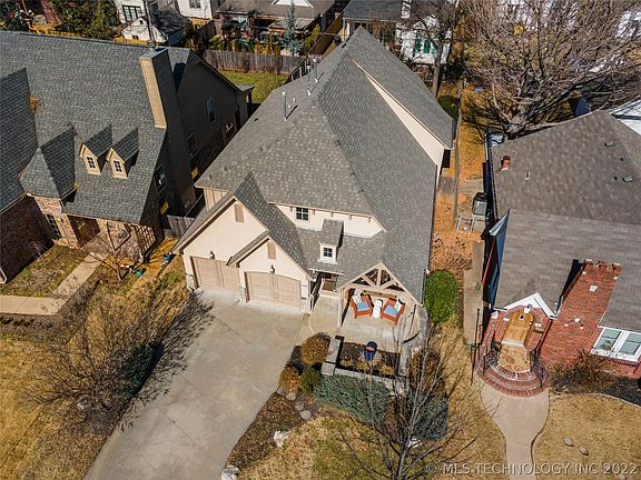 4th image of this home