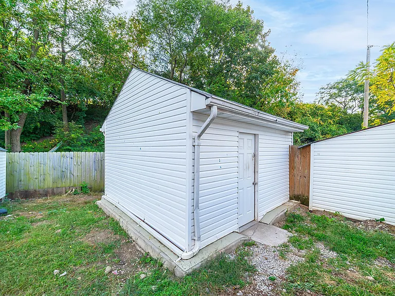 465 Brehl Ave — Photo 13