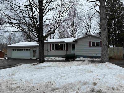 2053 Center St, Marquette, MI, 49855