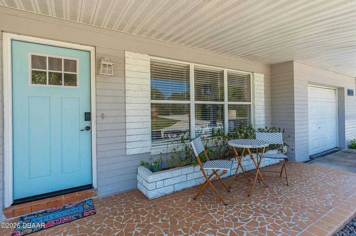 3 bed, 1120 sqft, $2,250 — Photo 4