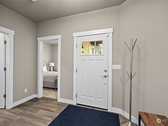 5th image of 210 E Saint Andrews Drive