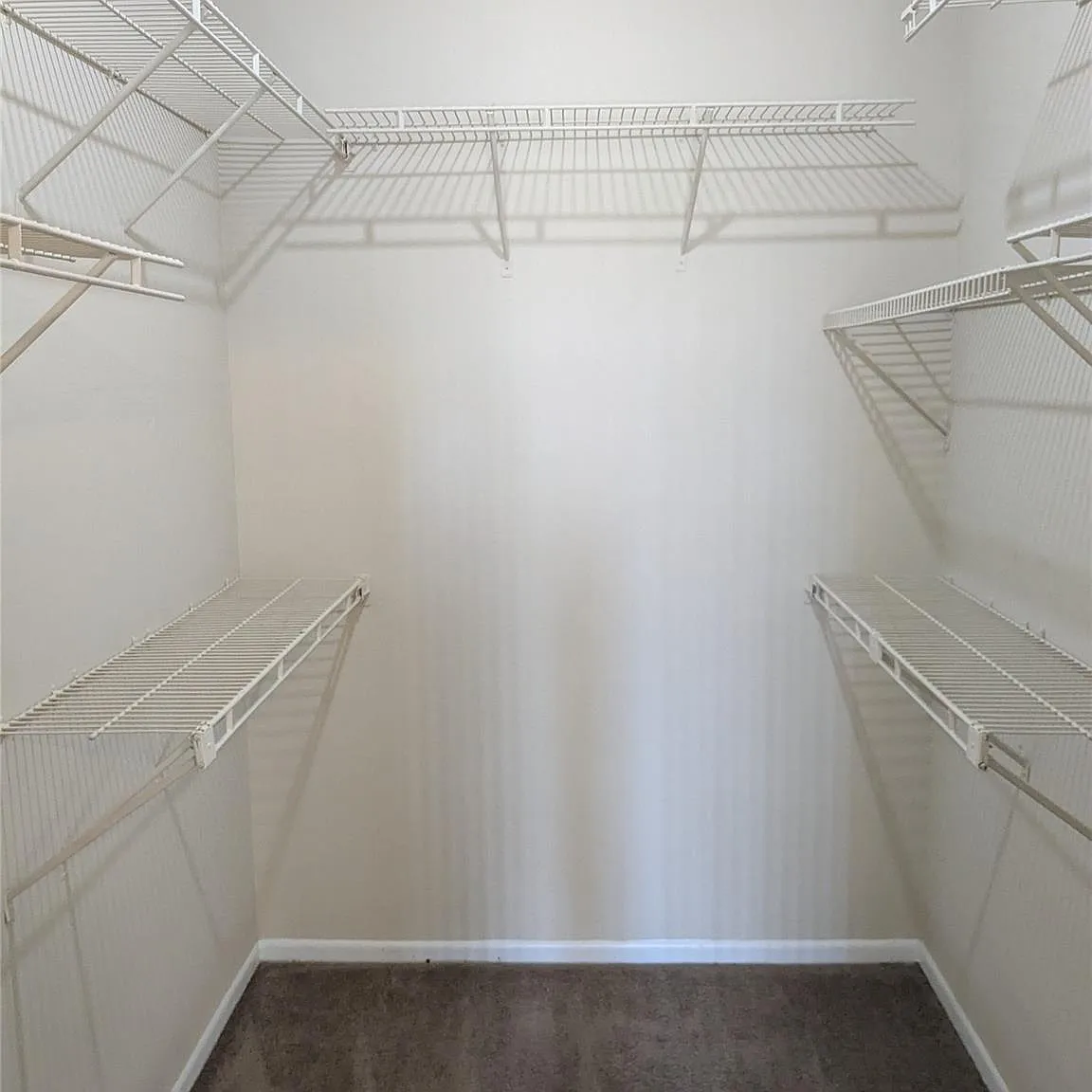 1 bed, 1.0 bath, 849 sqft, $1,400 — Photo 3
