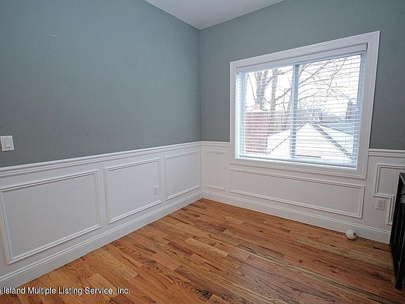 5th image of 596 Metropolitan Ave