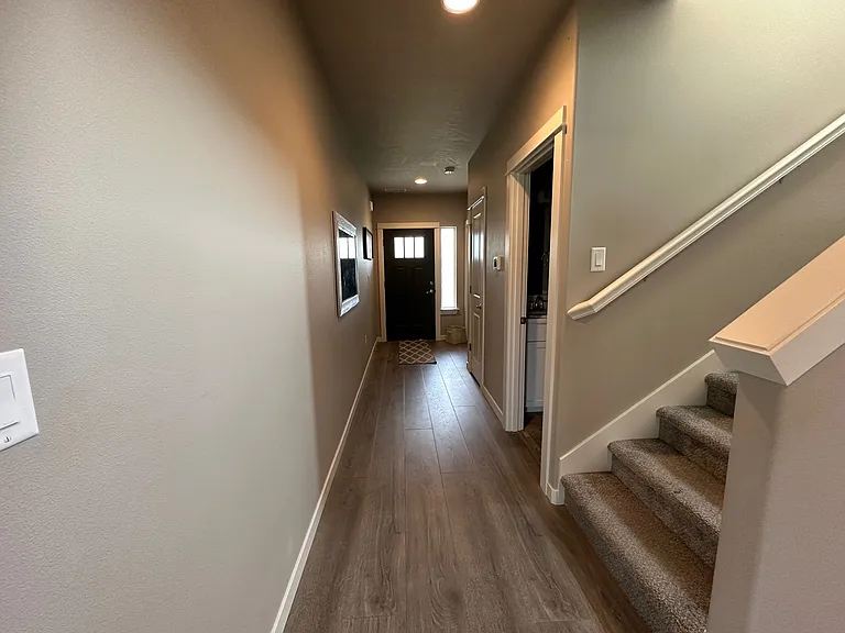 6315 Cottonwood Loop — Photo 15